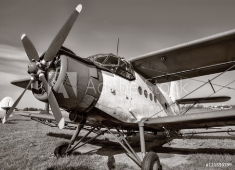 Bild på vintage biplane